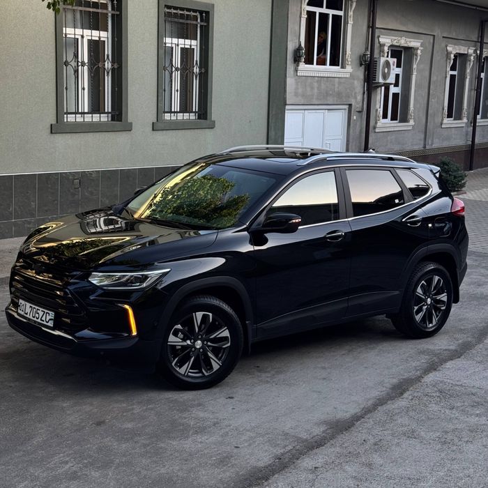 Tracker 2 premier 2025