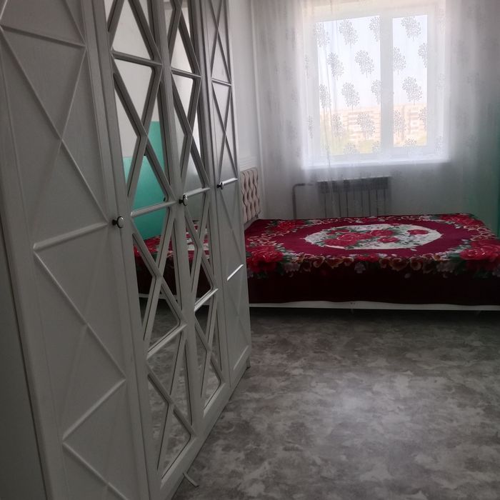 1 бөлмелі пәтер жалға беріледі.