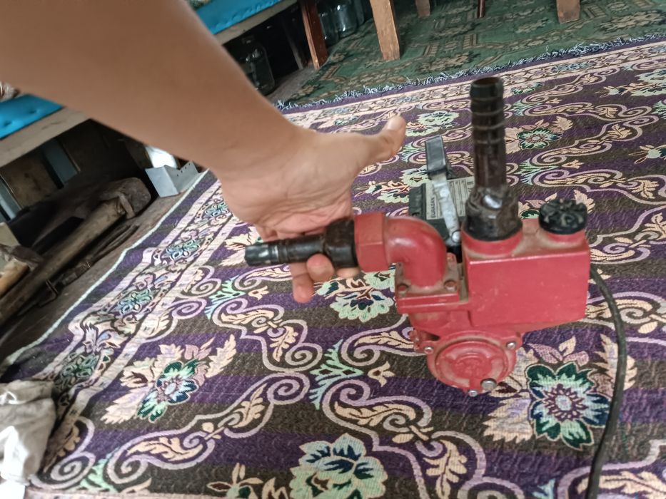 Насос водяной наружный