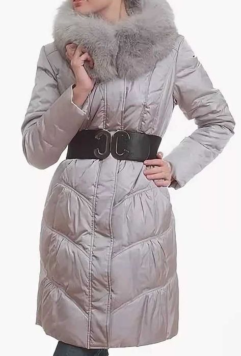 Новый женский пуховик Clasna.