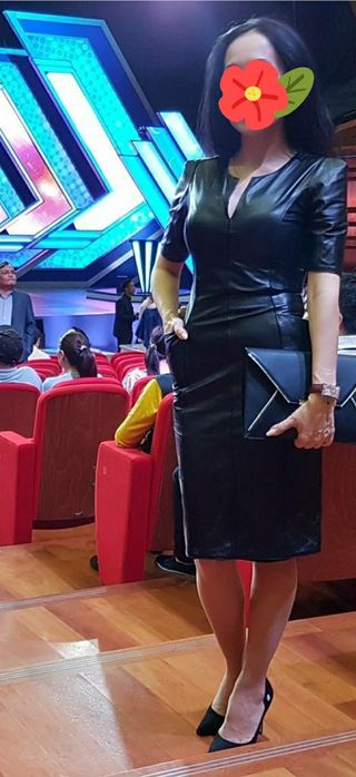 Платье из натуральной кожи