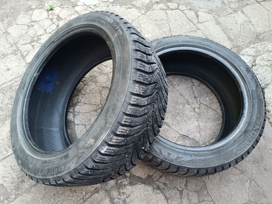 Продам бу зимнюю резину 235 45 r17