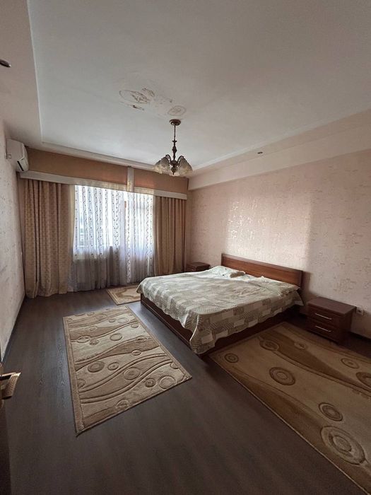 Сдаю спецплан 5/5/7 Ташкент сити улА.Навои 155м²