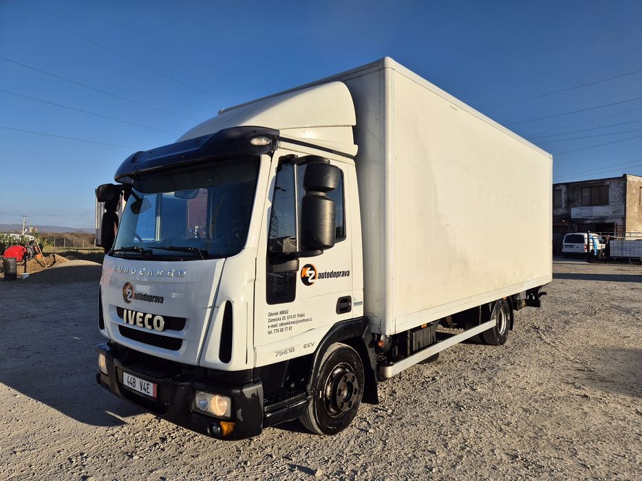 Iveco eurocargo cu lift