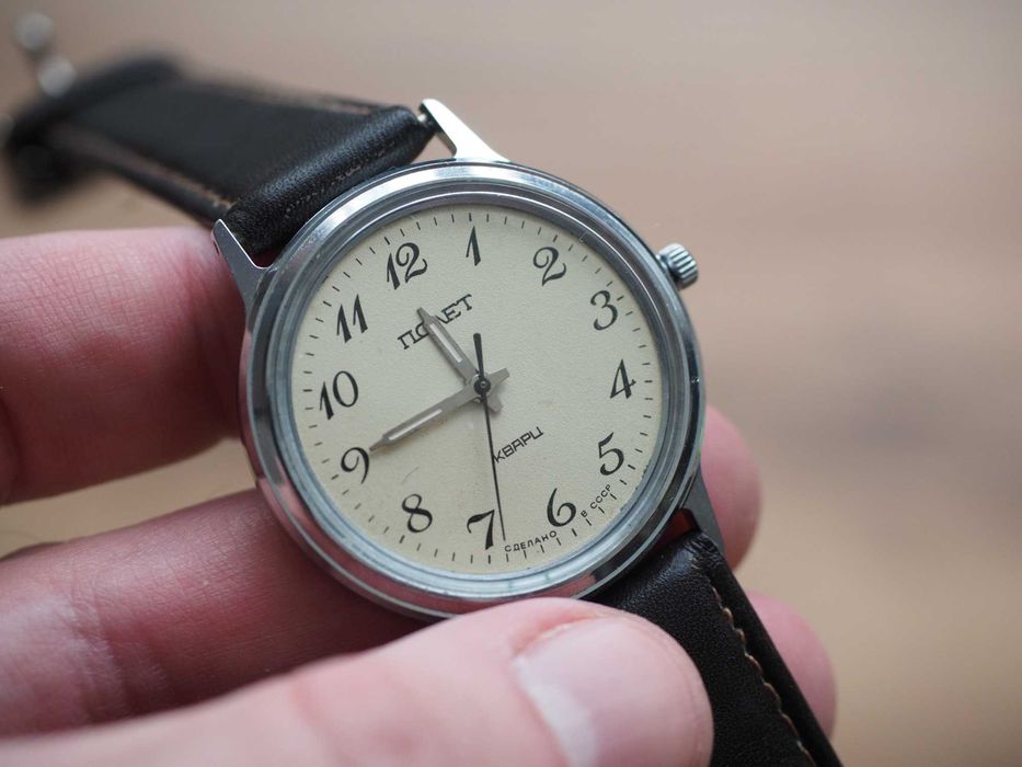 Ceas sovietic quartz Poljot, 35,5 mm, unisex, funcțional, URSS retro