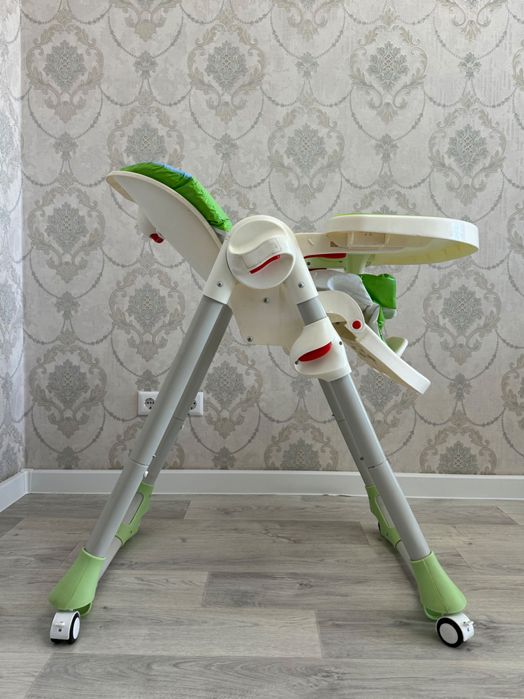 Продам стул для кормления