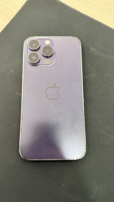 Продам айфон 14 про макс