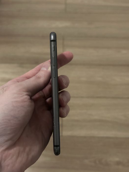 iPhone 8 64 gb Black