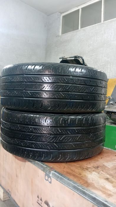 235/45/19 Continental  2штук
