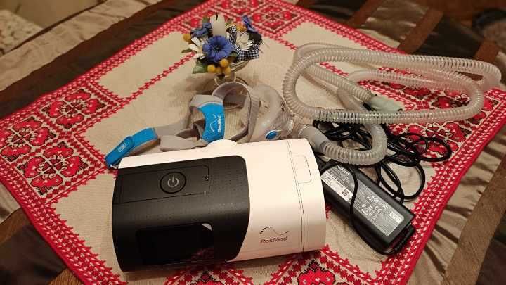 CPAP апарат за лечение на сънна апнея ResMed и маска