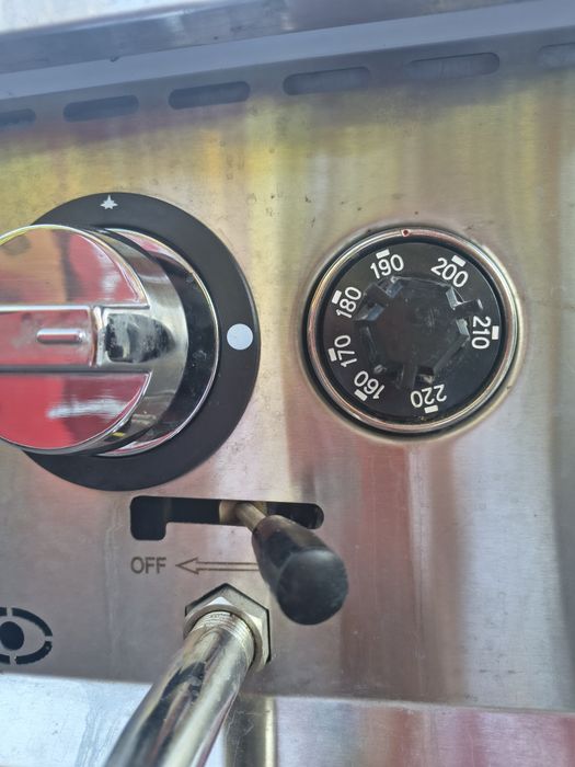 Двоен газов фритюрник 2х10л.