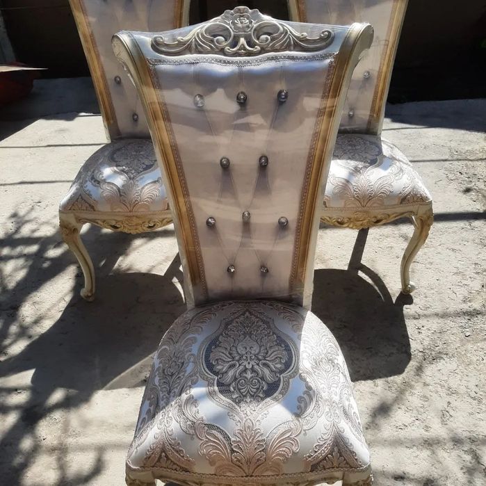 Xurram stul sexdan birinchi qoldan