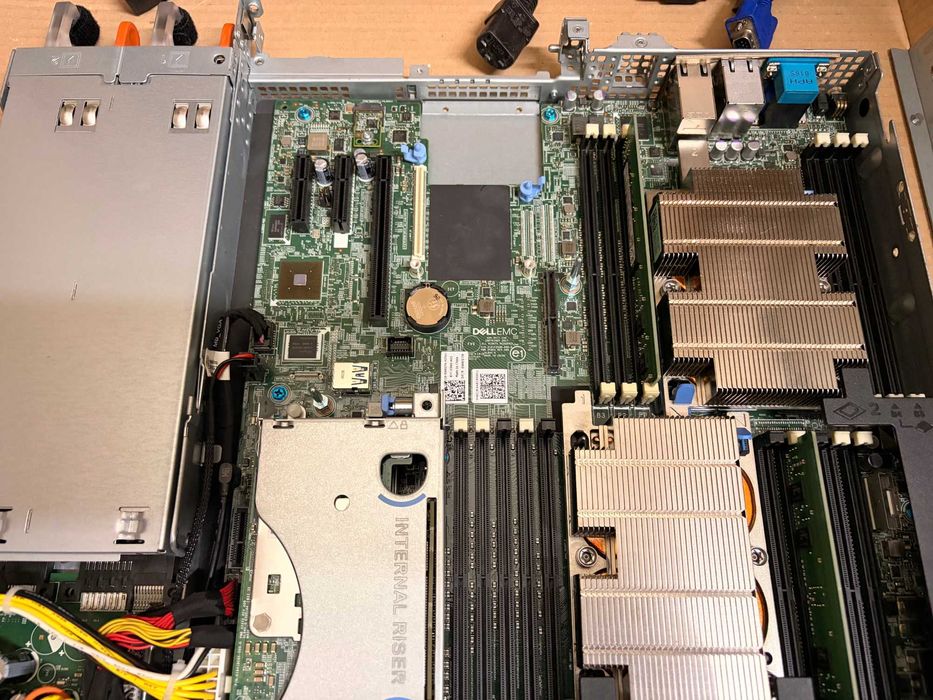 Сървър Dell R440 2x Silver 4114, 16GB RAM, 8x 2.5" SAS, Proxmox XCP-NG