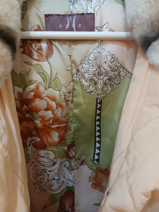 Куртка женская слегка утеплённая