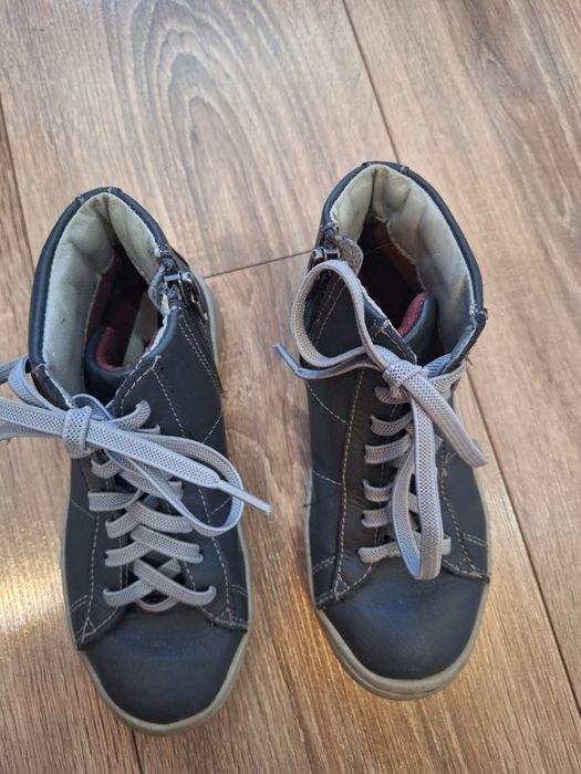 Ghete Skechers marimea 27.5