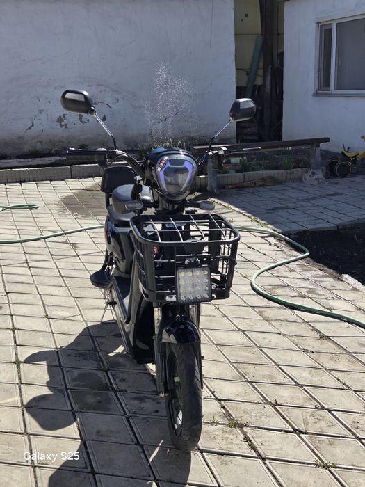 Электро скутер продается срочно