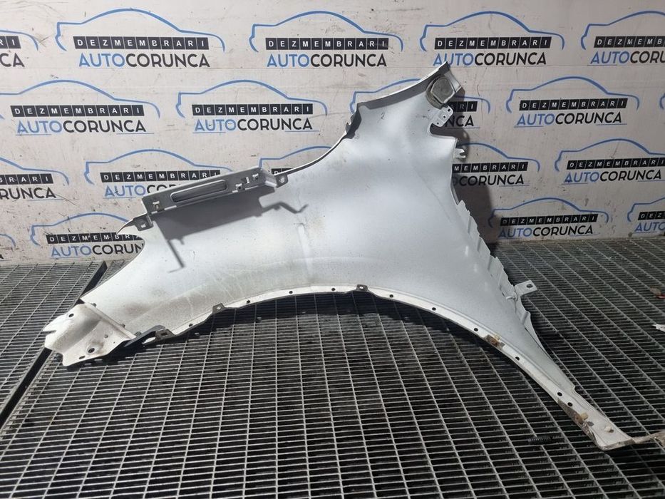 Aripa Dreapta Fata Renault Kadjar 2015 - 2018 4 Usi Alb (1310)