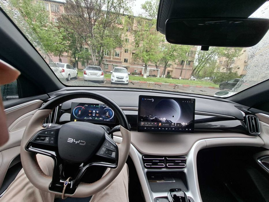 Продается Byd cong pro 2024 год