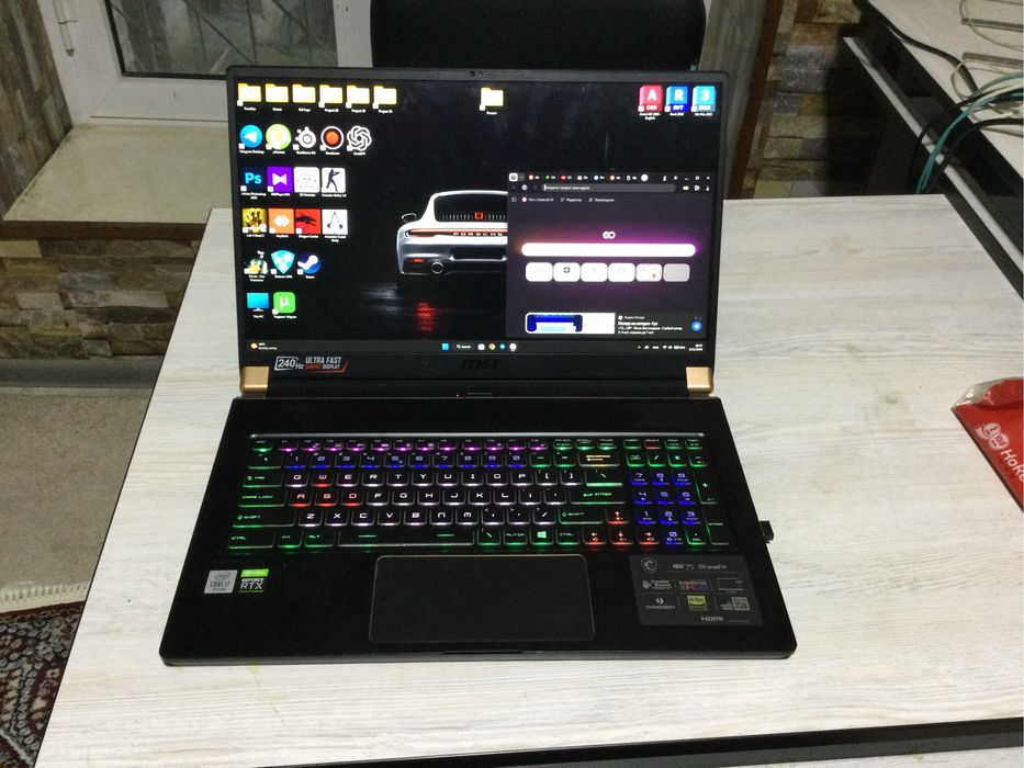 MSI GT75 STEALTH RAM 32 GB / SSD 0.5 TB / i7 10 / RTX 2070 Max Q 8 GB