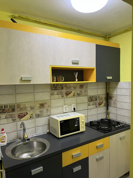 Garsoniera la parter