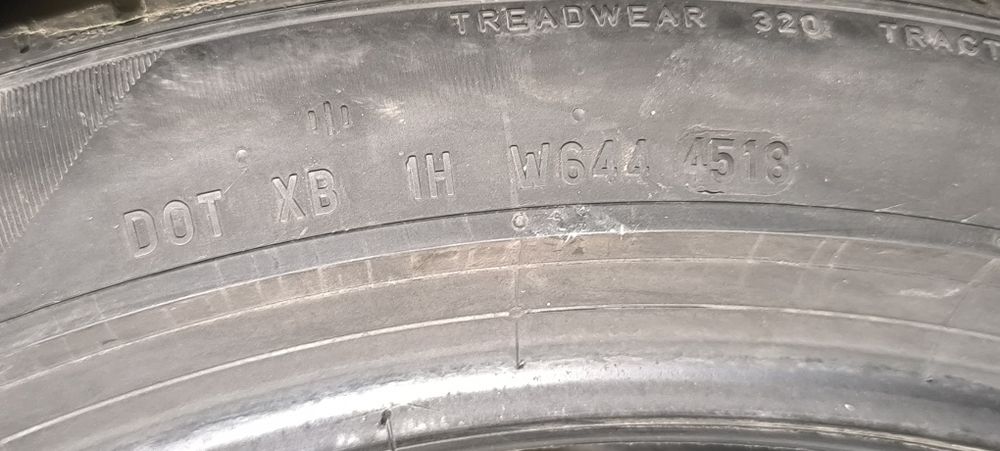 Продавам 4-ри броя гуми PIRELLI P ZERO  255/40/20    цена -  85€