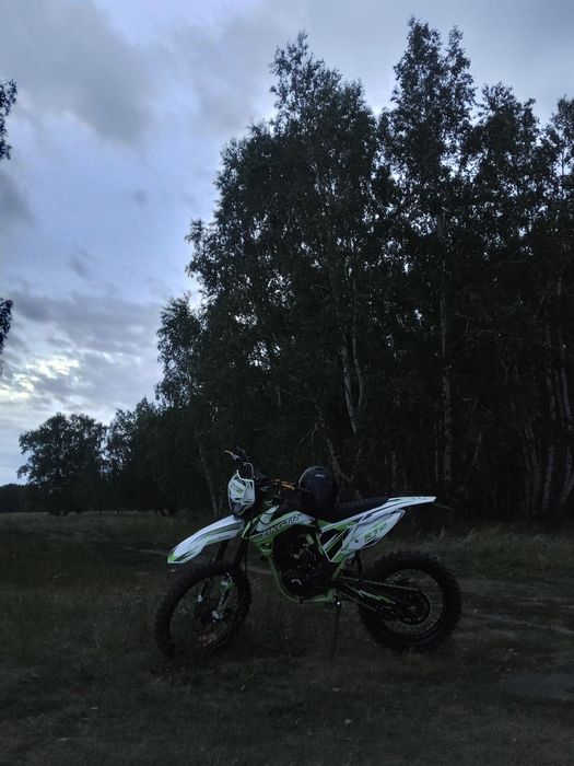 Продам мотоцыкл 300 куб
