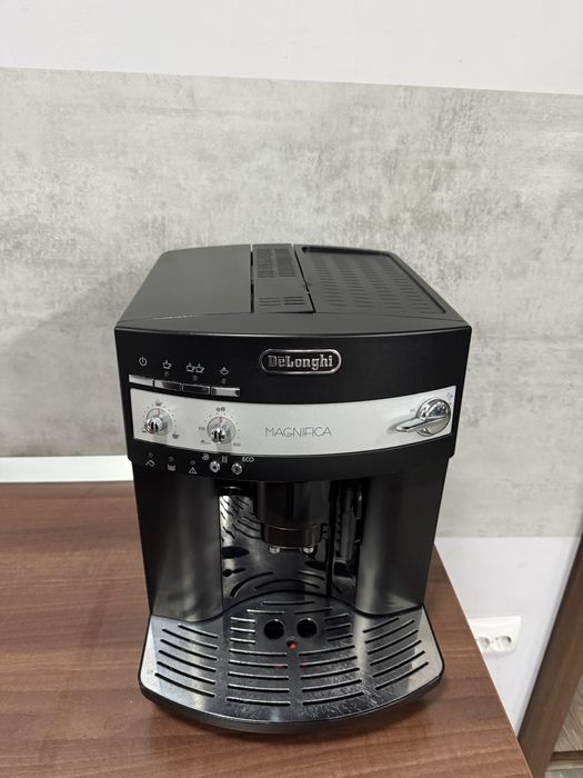 Espressor expresir expresoare Delonghi Magnifica Garantie 6 luni