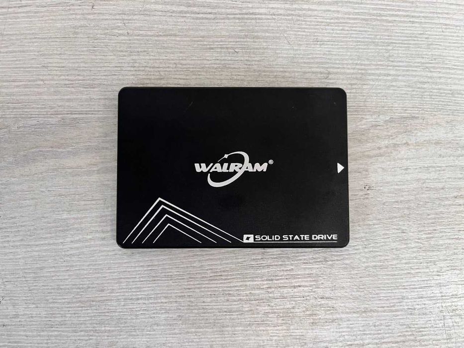 SATA 512GB — SSD SATA накопитель  в отличном состоянии