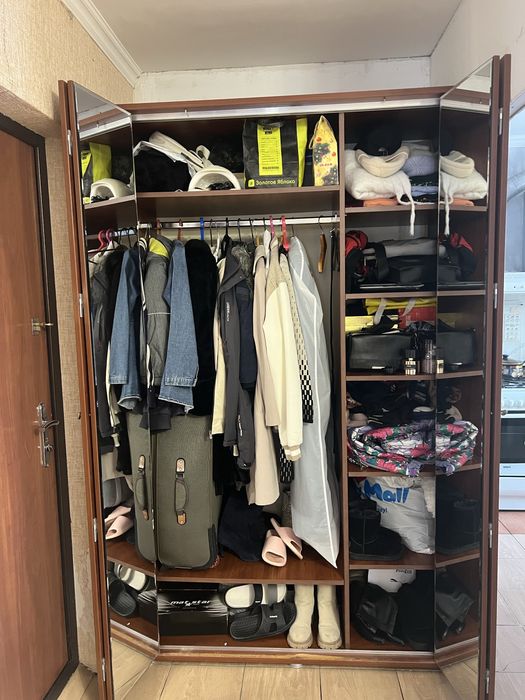 Продам шкаф в хорошем состоянии