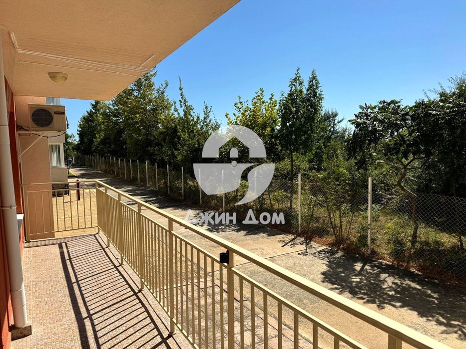 Продава се Двустаен апартамент в к.к. Слънчев бряг - 62 кв.м за 1033 €/кв.м - Снимка #2