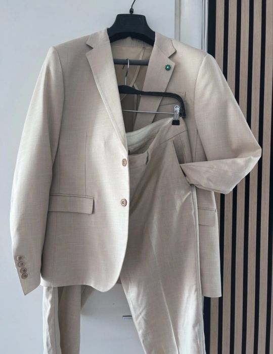 Costum barbatesc Bigotti