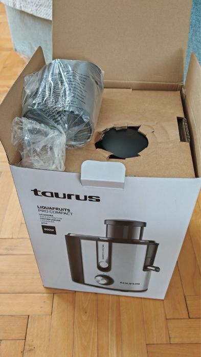 Сокоизстисквачка и Цитруспреса TAURUS PRO COMPACT 600 W, 0.35 L