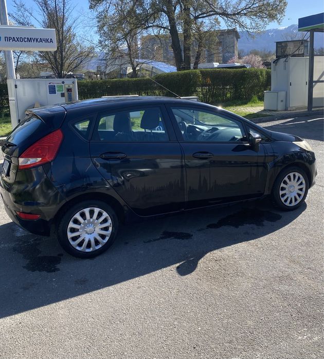 Кола под наем гр. София/Rent a car Ford Fiesta