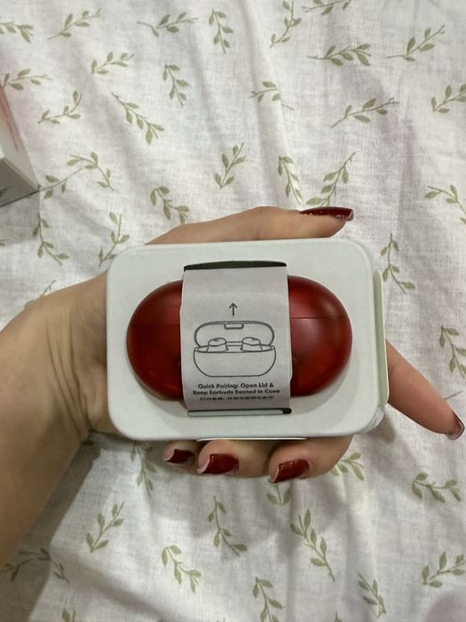 Наушники беспроводные Beats Solo Buds красные