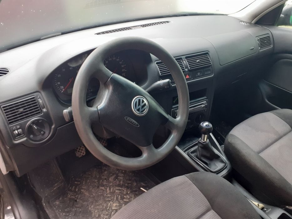 Dezmembrez golf 4 1.4 benzina 16 valve