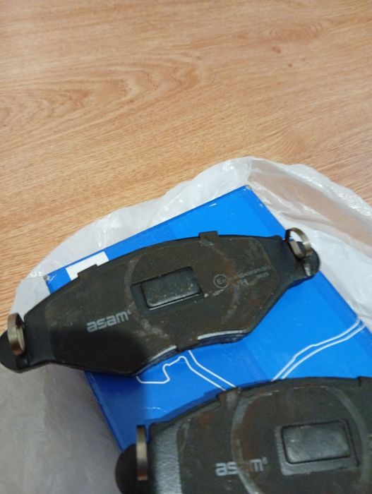 Накладки за предни спирачки пежо 206,4 броя общо 6 евро!