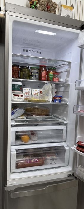 Продам холодильник Samsung