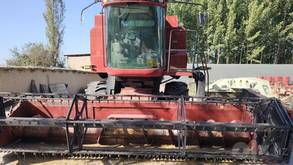 Case ih 4088 kambayn sotiladi