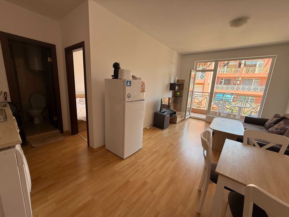 Продава се Двустаен апартамент в к.к. Слънчев бряг - 57 кв.м за 948 €/кв.м - Снимка #2