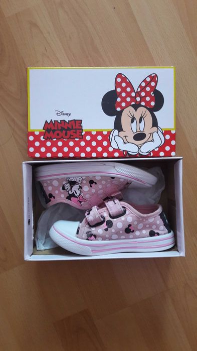 Incaltaminte copii cu Minnie Mouse masura 27