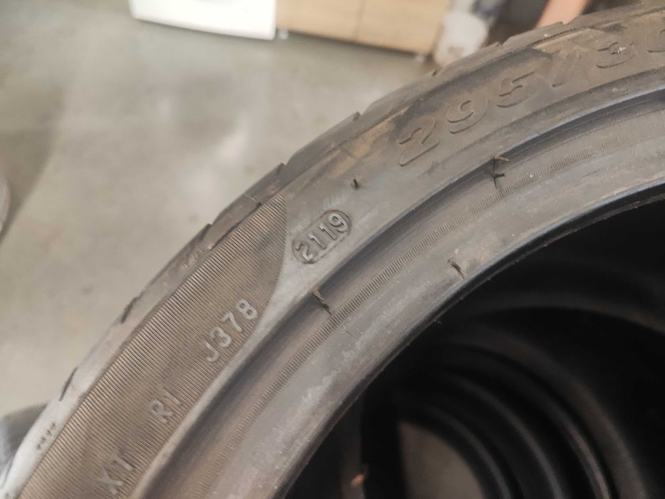 2бр.летни гуми 295/30/19 Pirelli