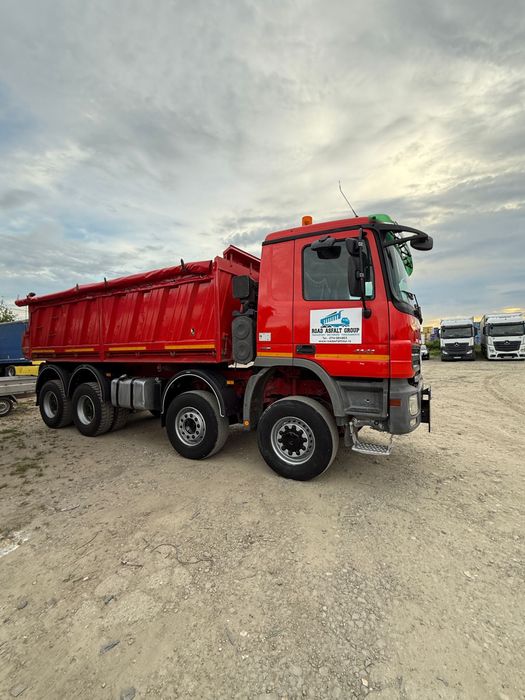 Inchiriem basculante 8x4 8x6 si articulate