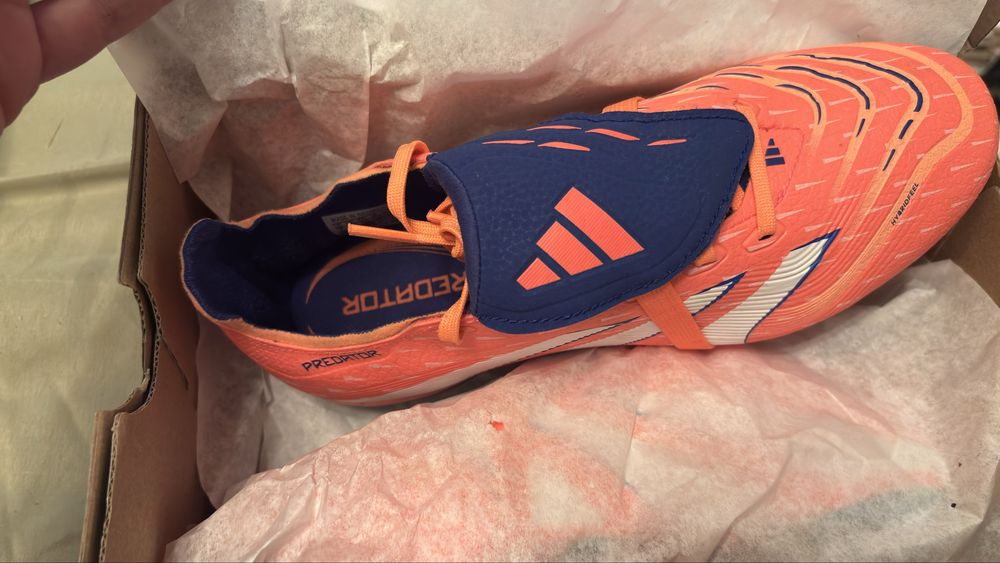Бутонки Adidas Predator