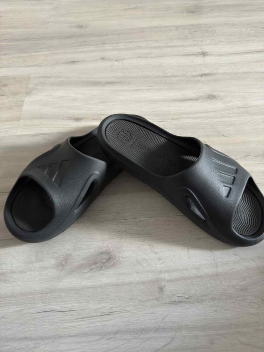 Șlapi Adidas originali