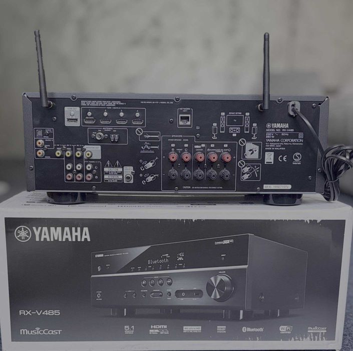 Receiver Yamaha RX-V485