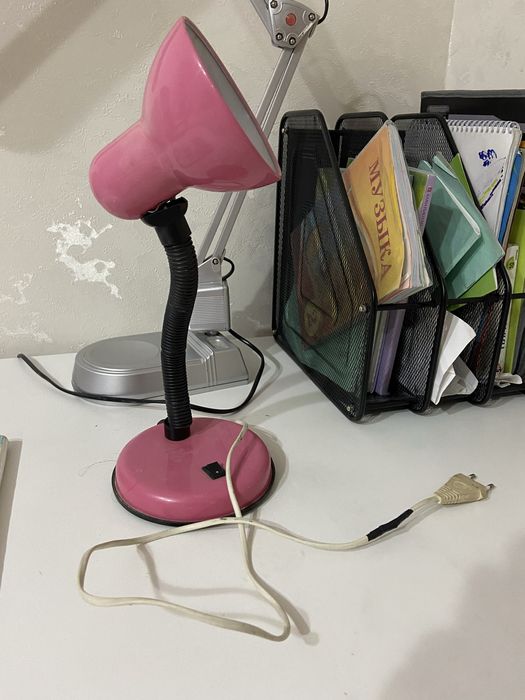 светильник настольный