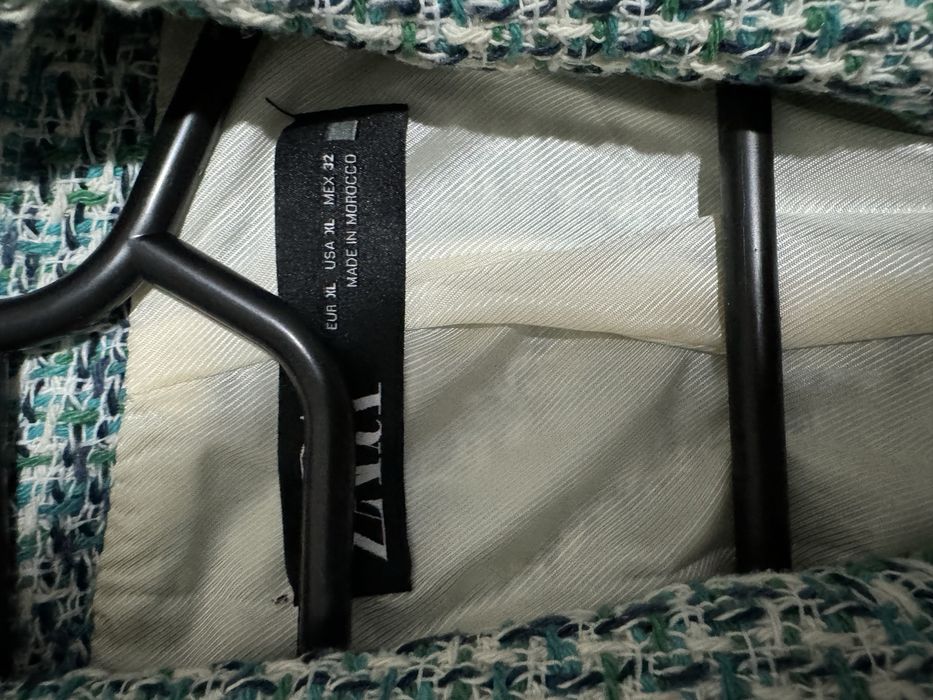 Продам пиджаки