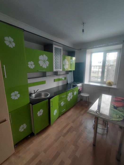 Продается 2-х комн.кв , 1986 г, пл 50 кв.м