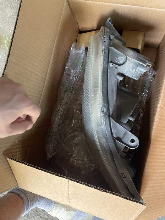 Фары на toyota highlander дорест