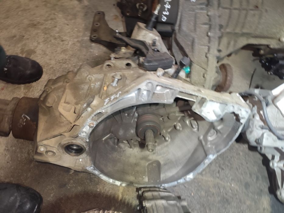 Ръчна скоростна кутия Nisan Qashqai j11- 1.2бензин-115кс-2014г